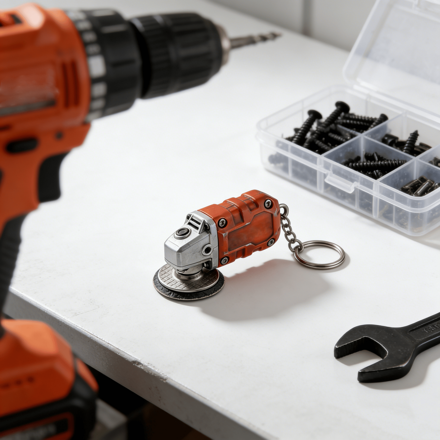 CZTICLE®🛠️2-in-1  Mini Grinder Keychain: On-the-Go Smoothing Tool + Tool Enthusiast Collectible